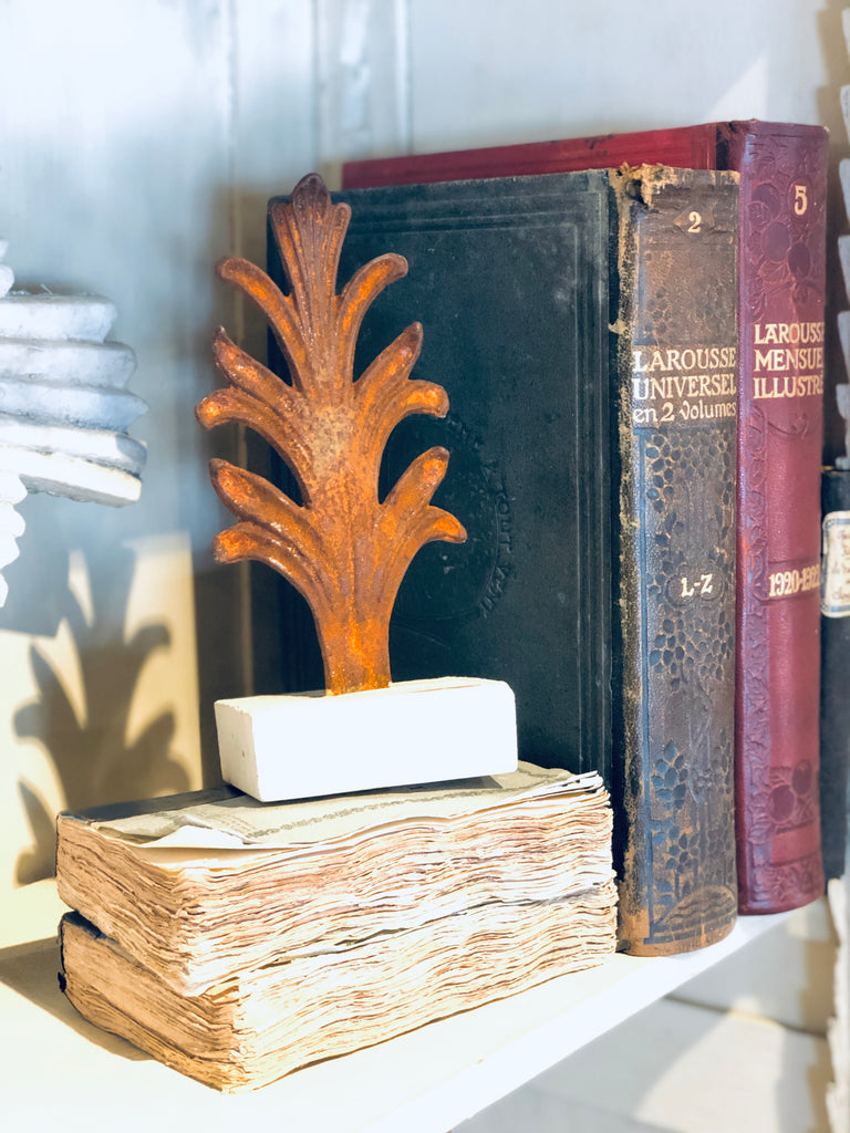 Iron Leaf in Cast Stone Decor