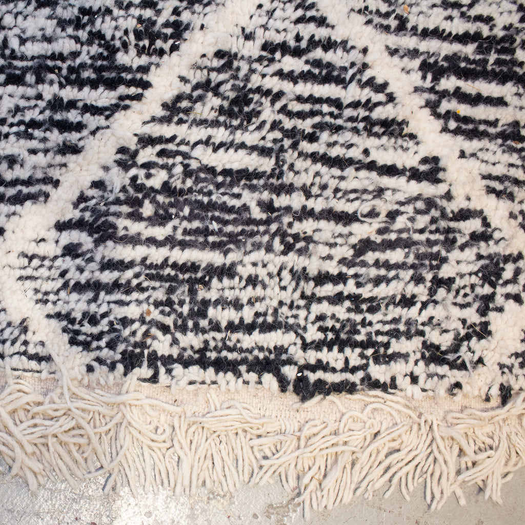 Moroccan Beni Ourain Double Sided Wool Rug in Black & Ivory Merle