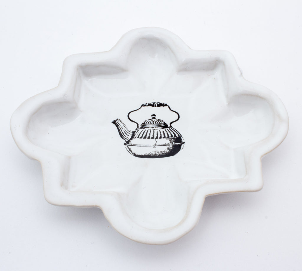 Kühn Keramik Small Asher Tray - Tea Kettle