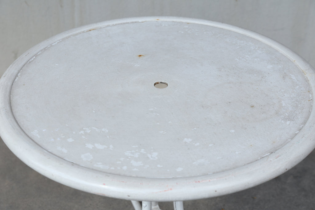 Early 20th Century Painted White Metal Outdoor Garden Patio Table