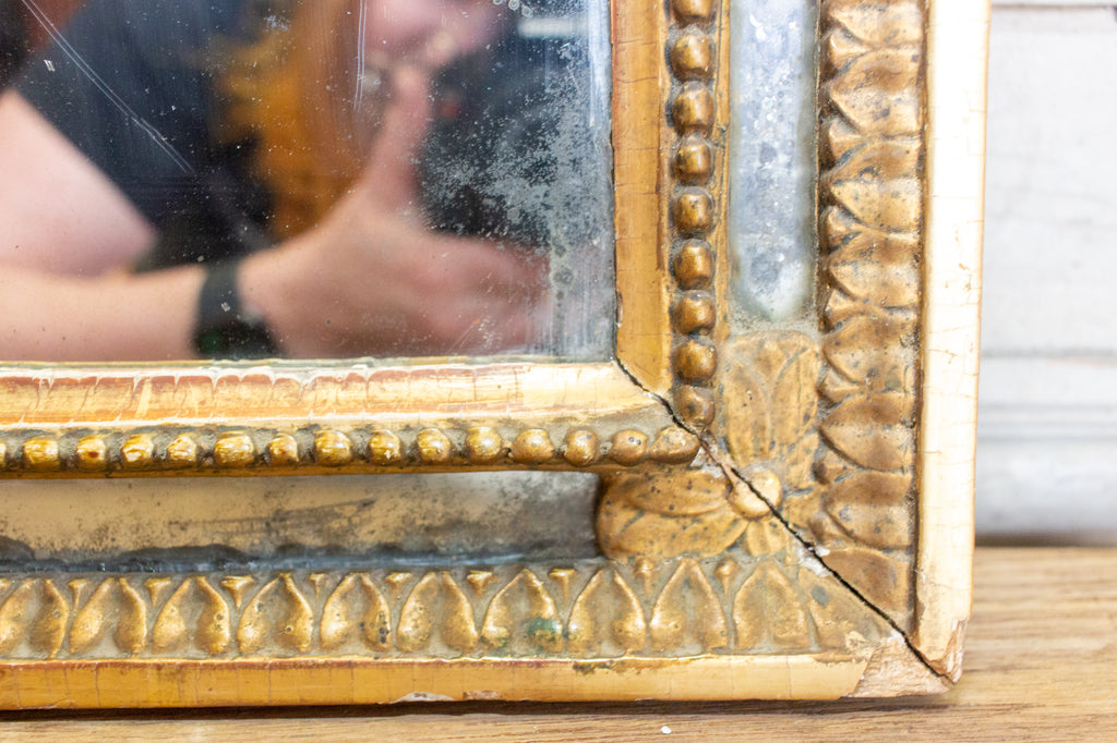 How To DIY Antique Mirror Frame With Gilding Wax - Open Doors Open Hearts