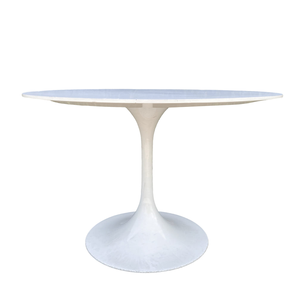 Vintage Eero Saarinen Tulip Dining Table in White