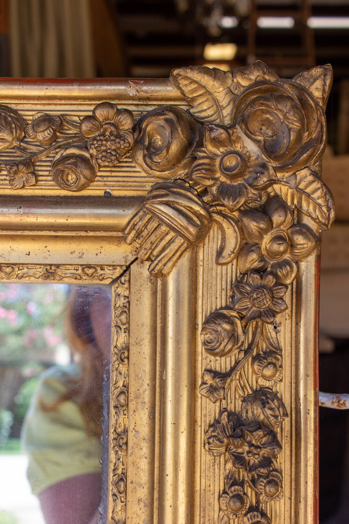 Antique French Gilt Restauration Mirror with Floral Details, circa 1820
