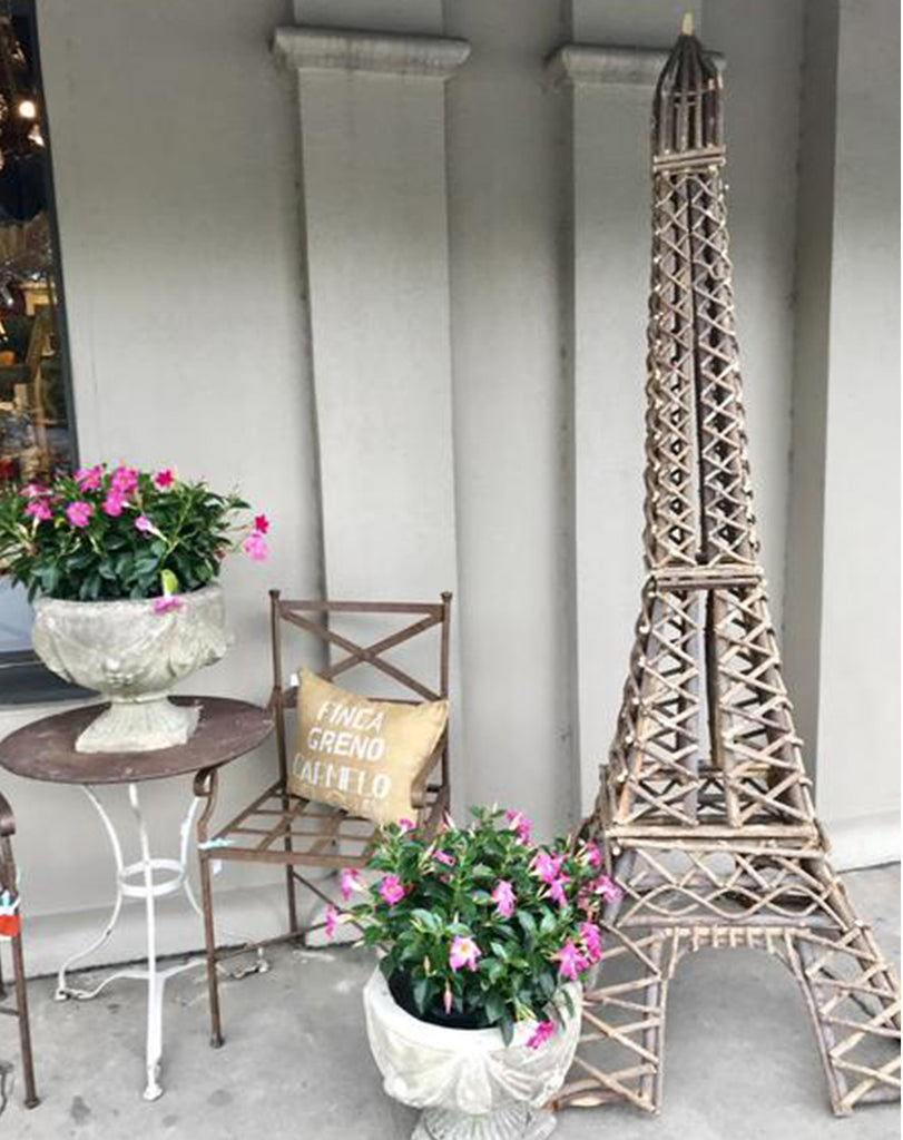 Handmade Eiffel Tower Willow Art Sculpture Indoor Outdoor